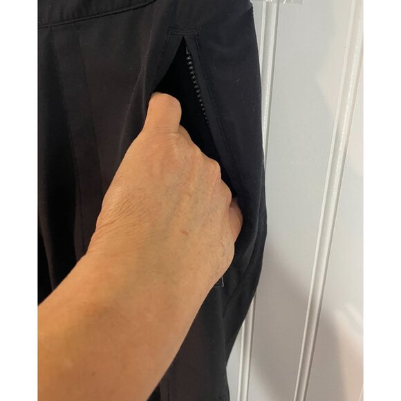 Athleta Black Stretch Cargo Pants Size 14P With Zipper Pockets - Picture 9 of 15
